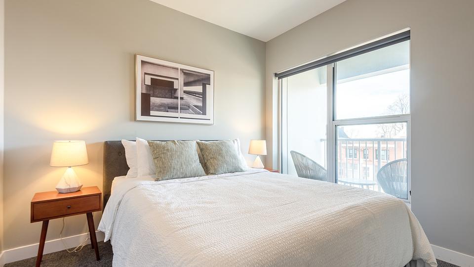 Rent Grand Flats 311 in St Louis, MO Landing