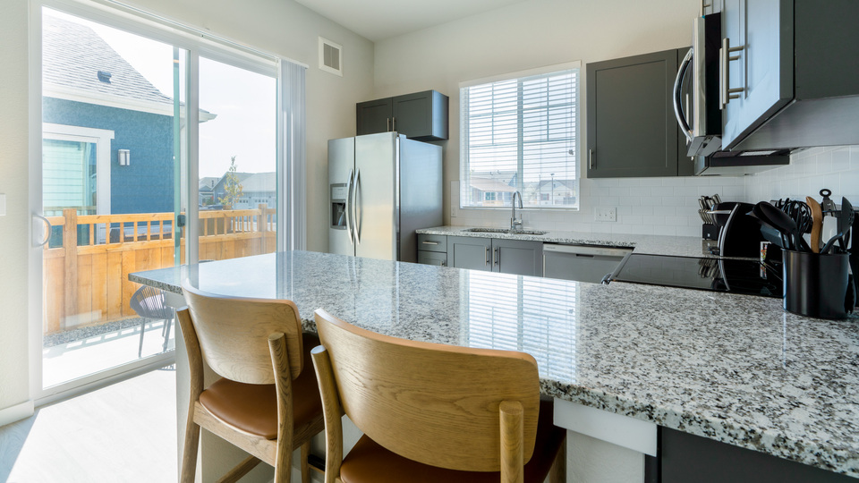 Rent Avilla Eastlake 442 in Thornton, CO Landing