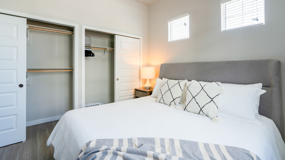 Rent Avilla Eastlake 442 in Thornton, CO Landing