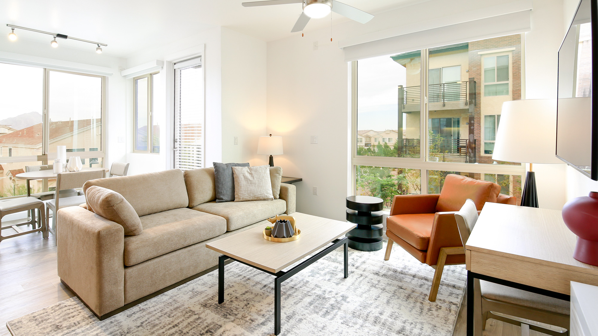 Rent Aviary Apartments 1522 in Henderson, NV Landing