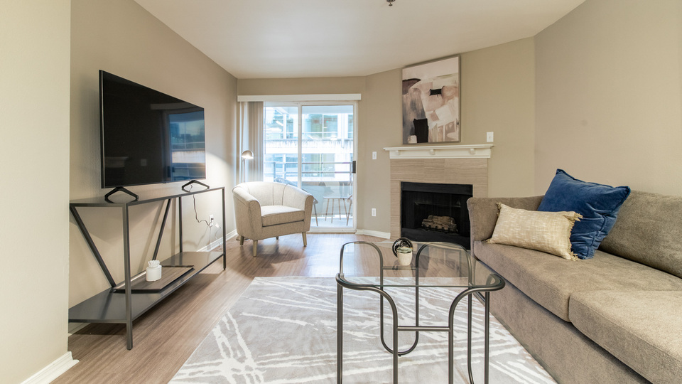 Rent Griffis Belltown 1410 in Seattle, WA Landing