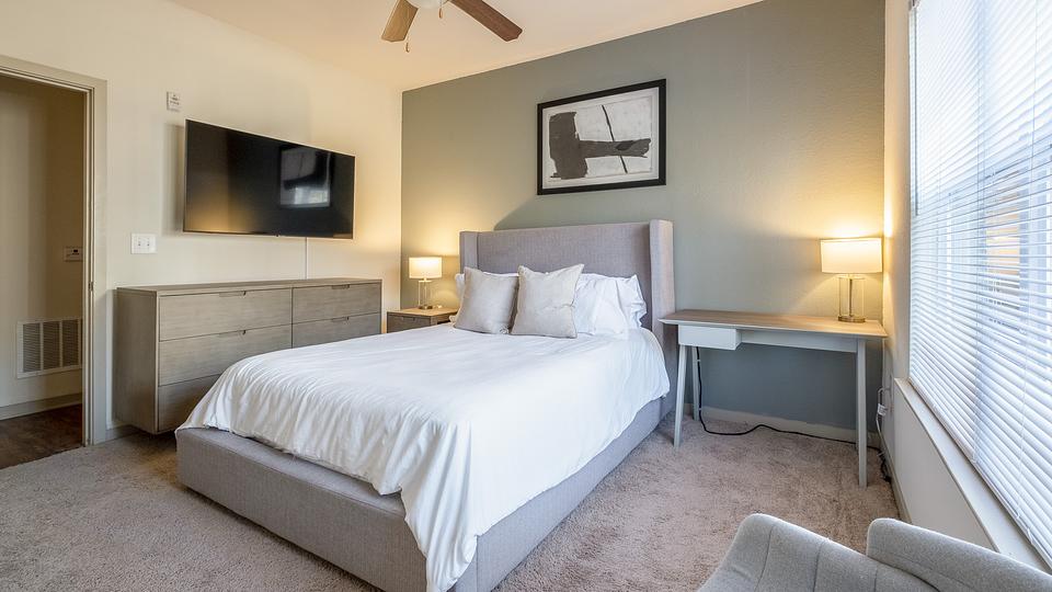 Rent Ashby At Ross Bridge 2603 in Hoover, AL Landing