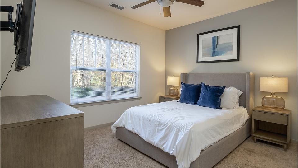 Rent Ashby At Ross Bridge 2603 in Hoover, AL Landing