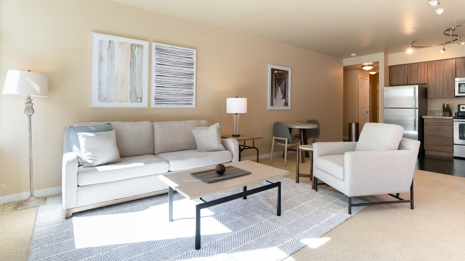 Rent Terravita Luxury Residences 303 in Seattle, WA Landing