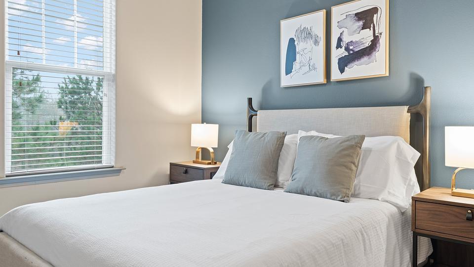 Rent The Estates at Ballantyne 2315 in Charlotte, NC Landing