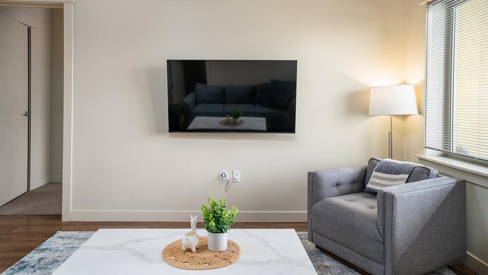 Rent Calo 1505 in Sandy, UT Landing