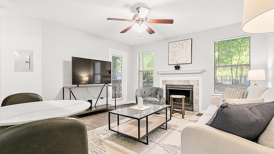 Rent The Pointe at Irving Park Apartment Homes 24C in Greensboro, NC