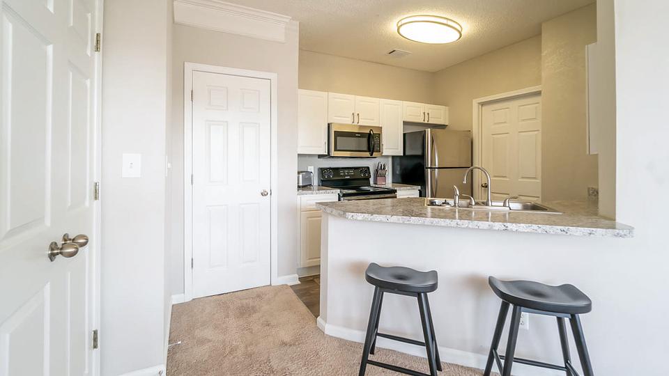 Rent Avana Thornblade 123 in Greer, SC Landing