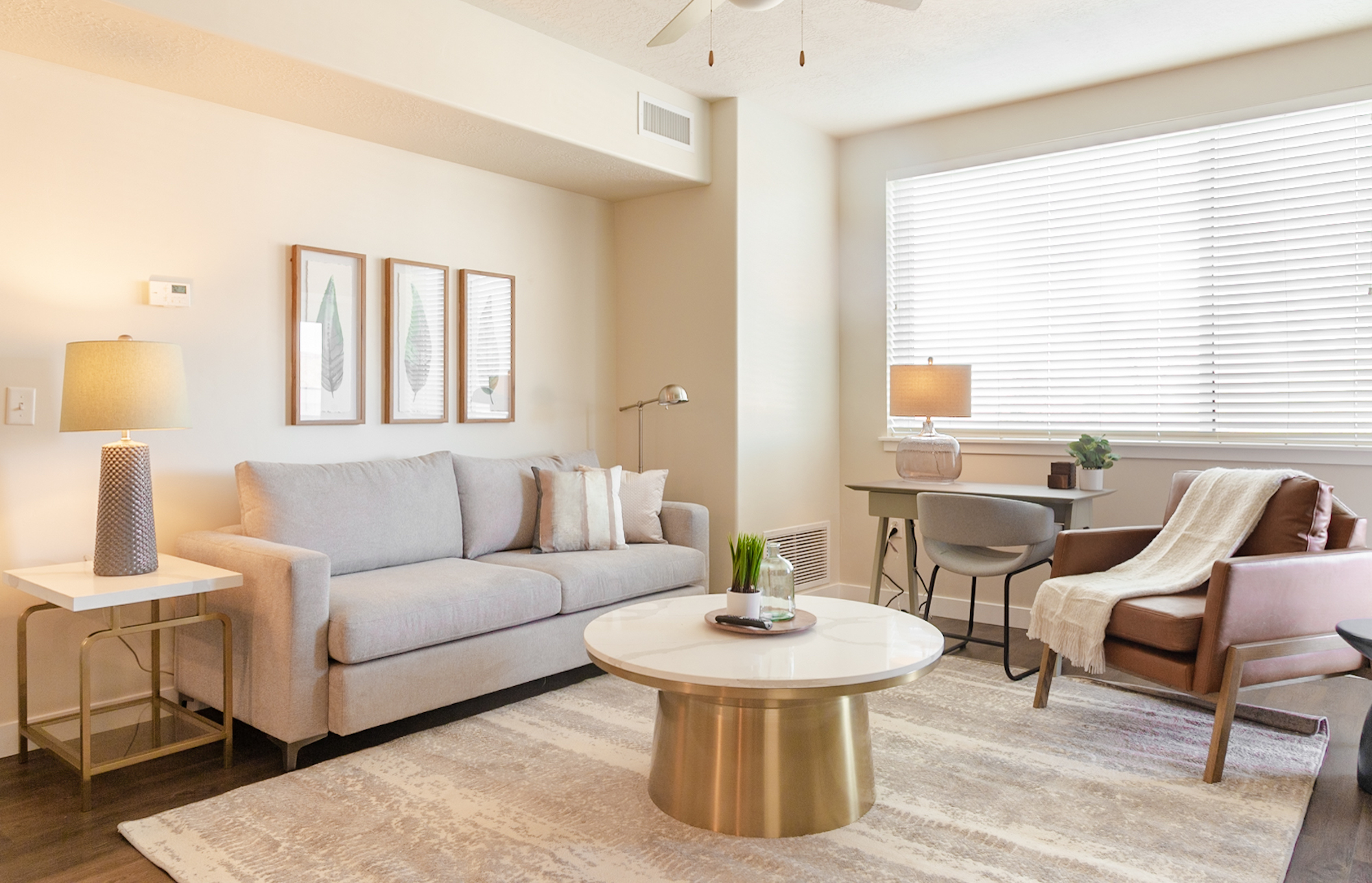 Rent The Zeller C454 in South Salt Lake, UT Landing