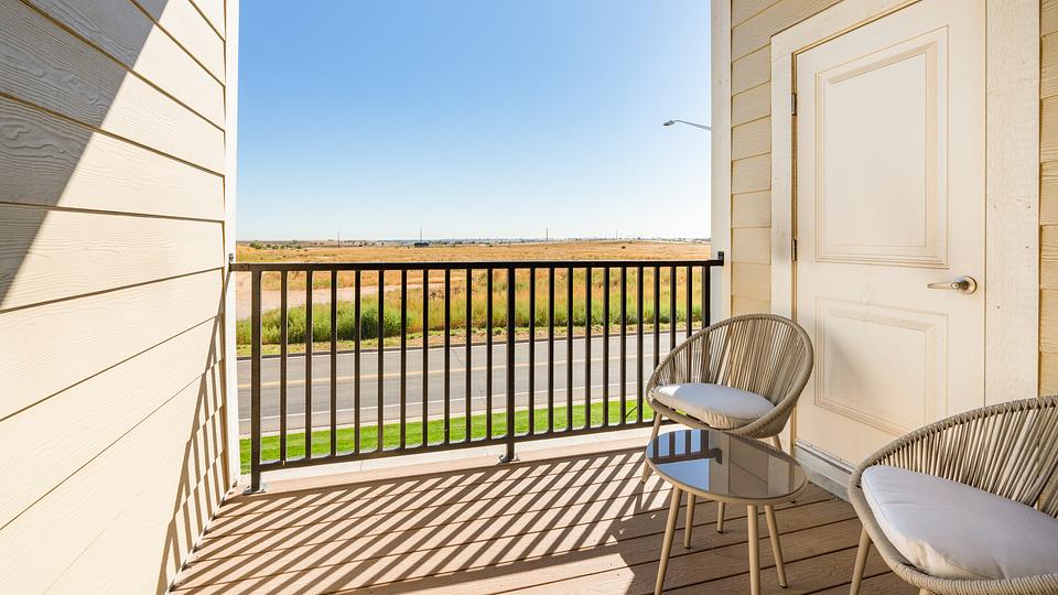 Rent Palisade Park 2202 in Broomfield, CO Landing