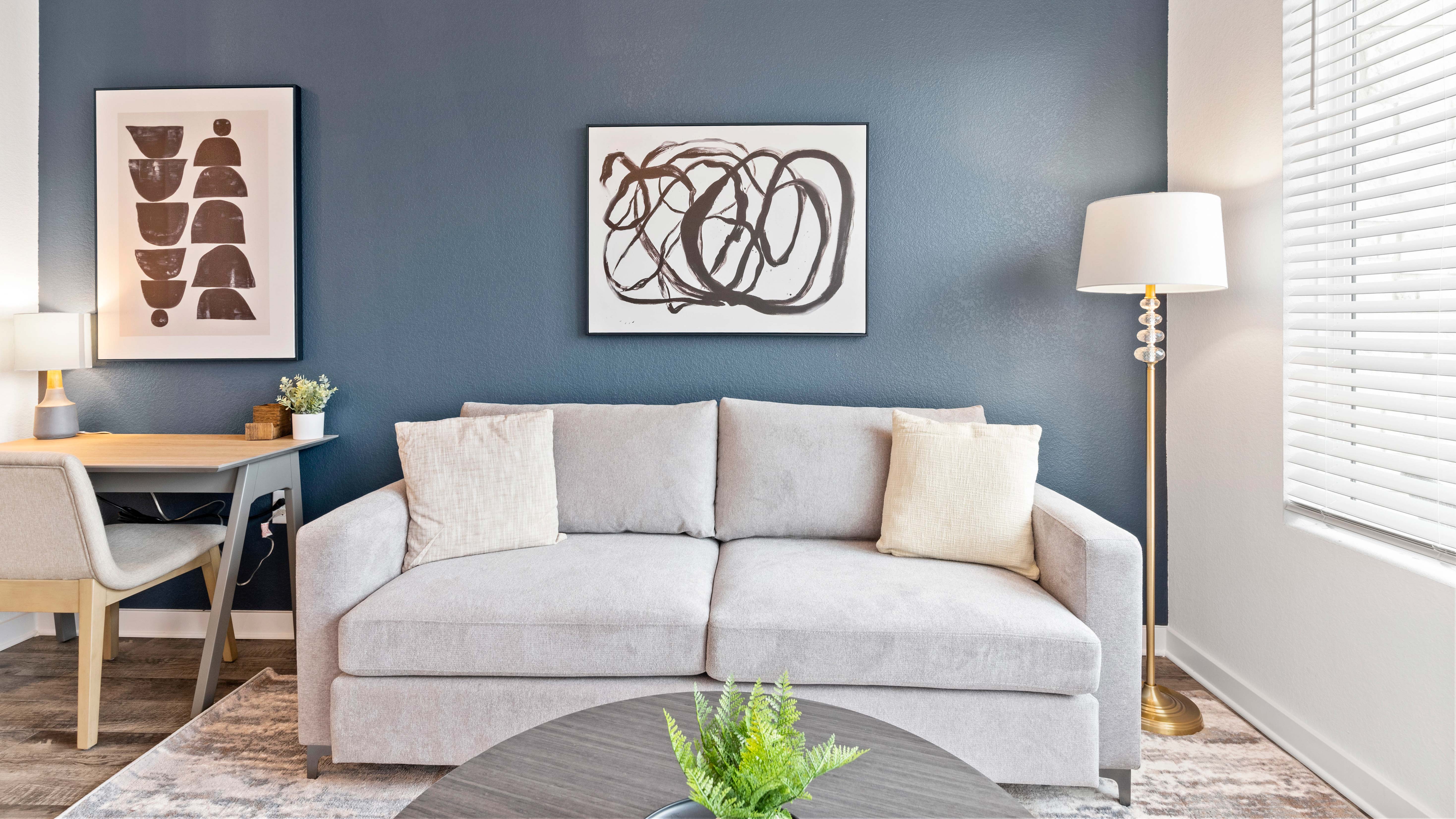 Rent Trailside Oaks Townhomes 1408 in Leander, TX Landing