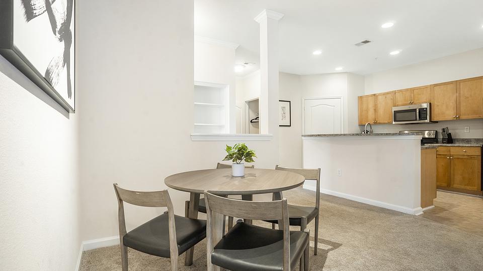 Rent Alden Place at South Square S1028 in Durham, NC Landing