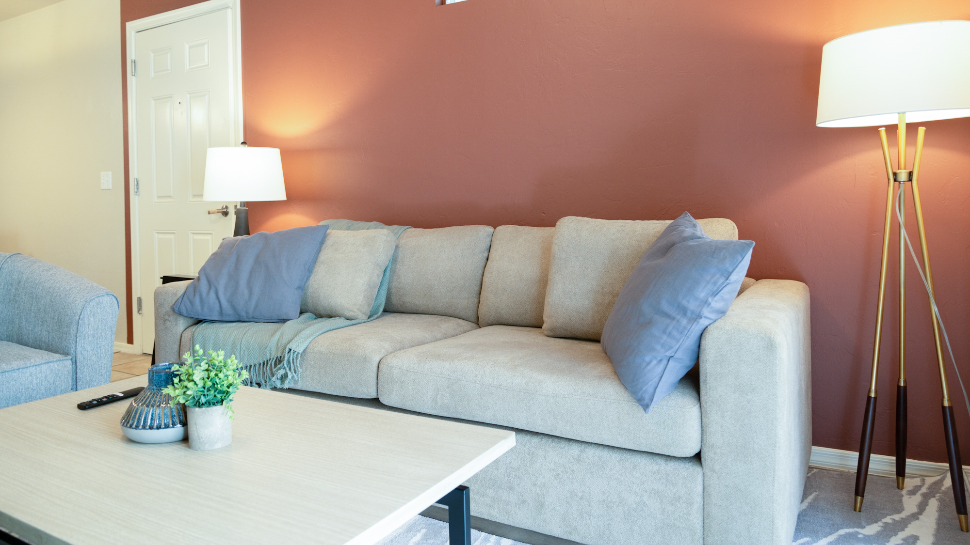 Rent Equestrian 05107 in Tucson, AZ Landing