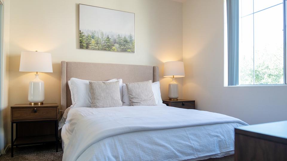 Rent Equestrian 15205 in Tucson, AZ Landing