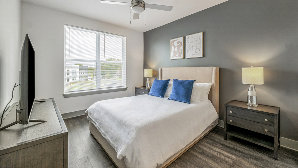 Rent Radius at Donelson 359 in Nashville, TN Landing