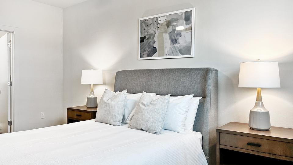 Rent Aria Bradenton 5309 in Bradenton, FL Landing