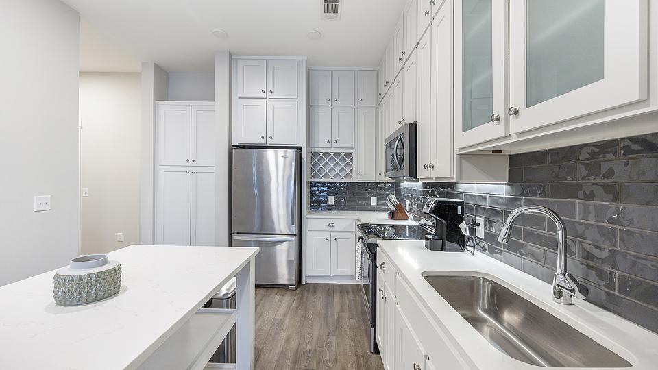 Rent McEwen Northside I 1 2013 in Franklin, TN Landing