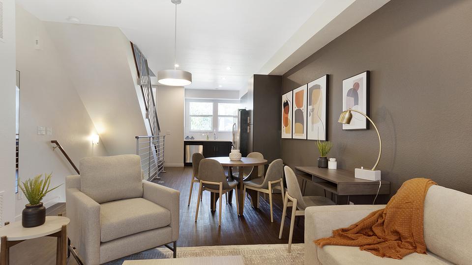 Rent Platt Park Townhomes 1114 in Denver, CO Landing