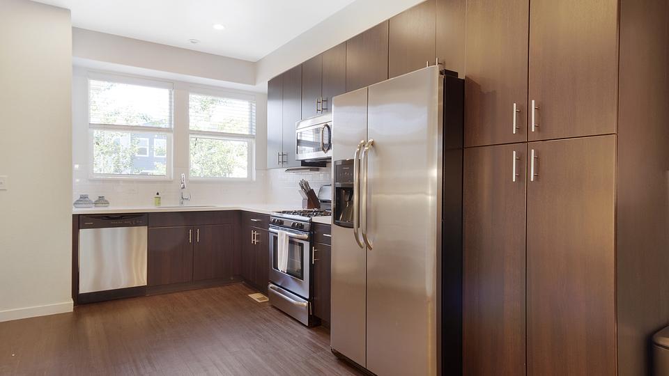 Rent Platt Park Townhomes 1114 in Denver, CO Landing