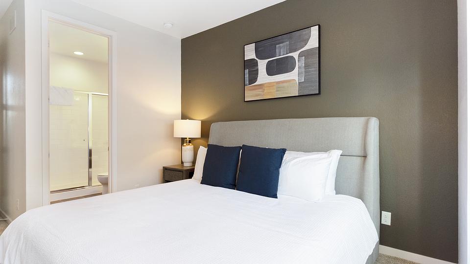 Rent Platt Park Townhomes 1114 in Denver, CO Landing