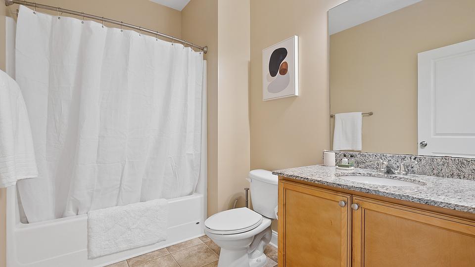 Rent The Plantation at Pleasant Ridge 11052G in Greensboro, NC Landing