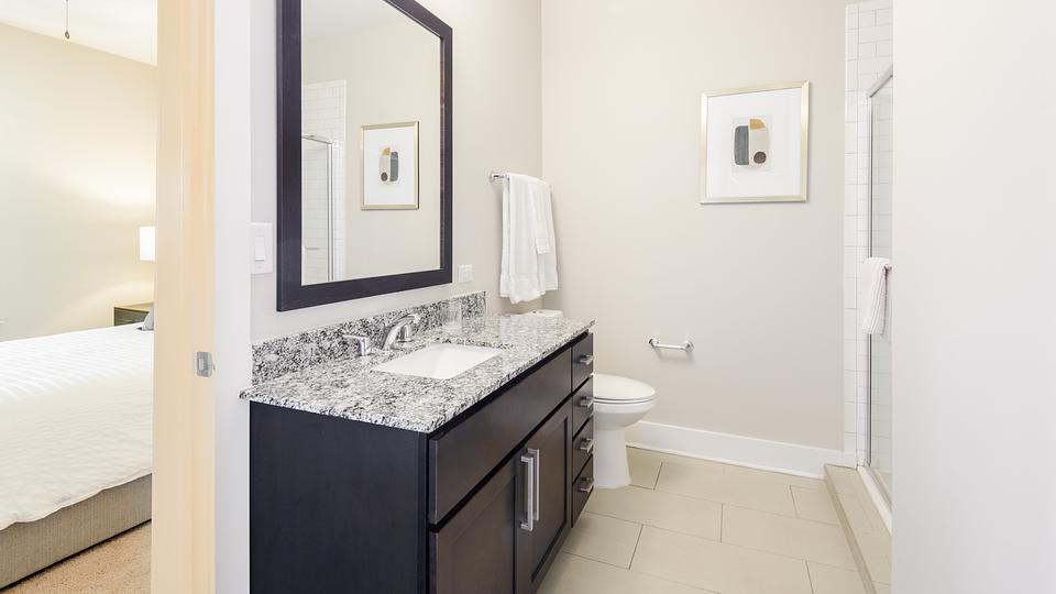 Rent Berkshire Dilworth 515 in Charlotte, NC Landing