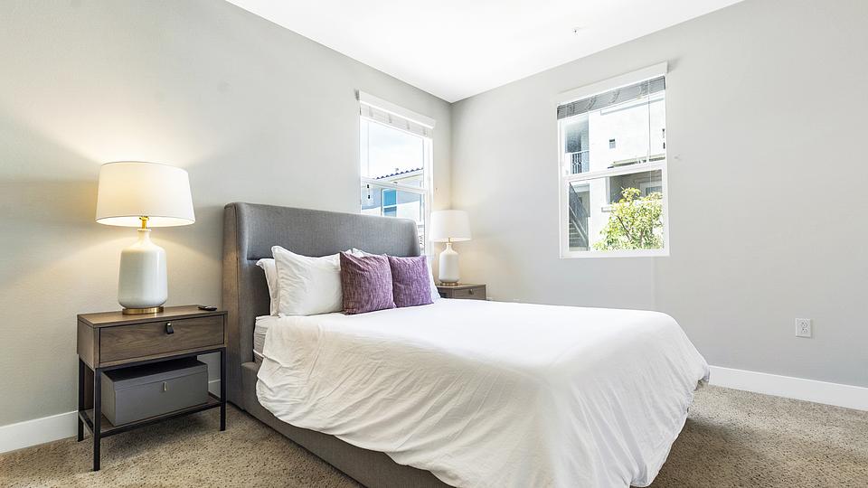 Rent Sorano Apartments 12201 in Moreno Valley, CA Landing