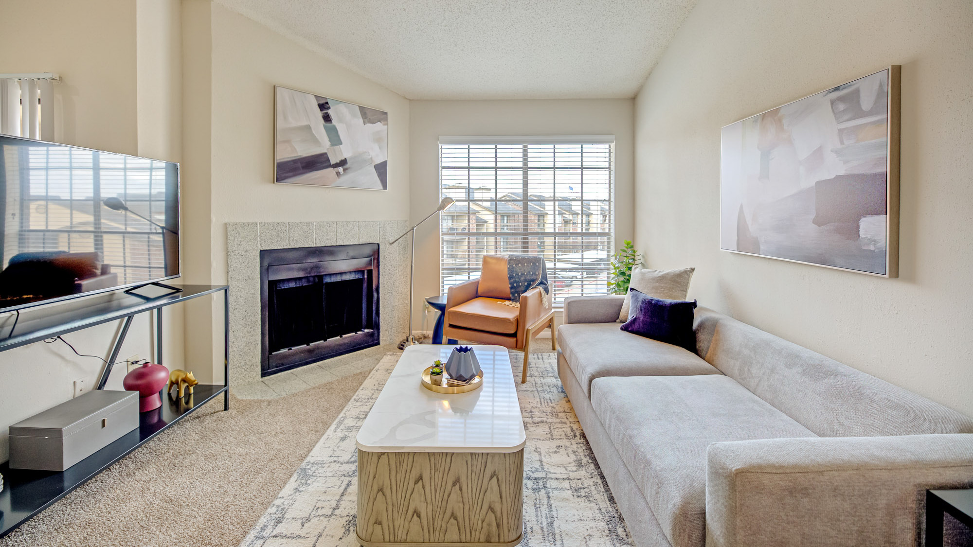 Rent Laurel Heights at Cityview 151515 in Fort Worth, TX Landing