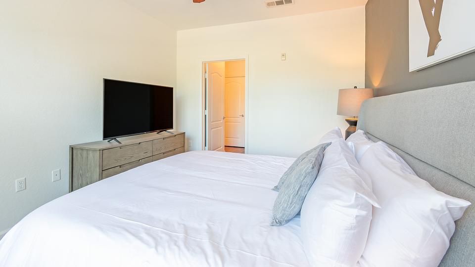 Rent Rosemont at St. Johns 15304 in Jacksonville, FL Landing