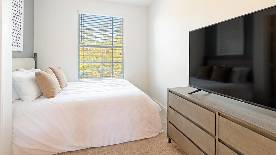 Rent Rosemont at St. Johns 15304 in Jacksonville, FL Landing