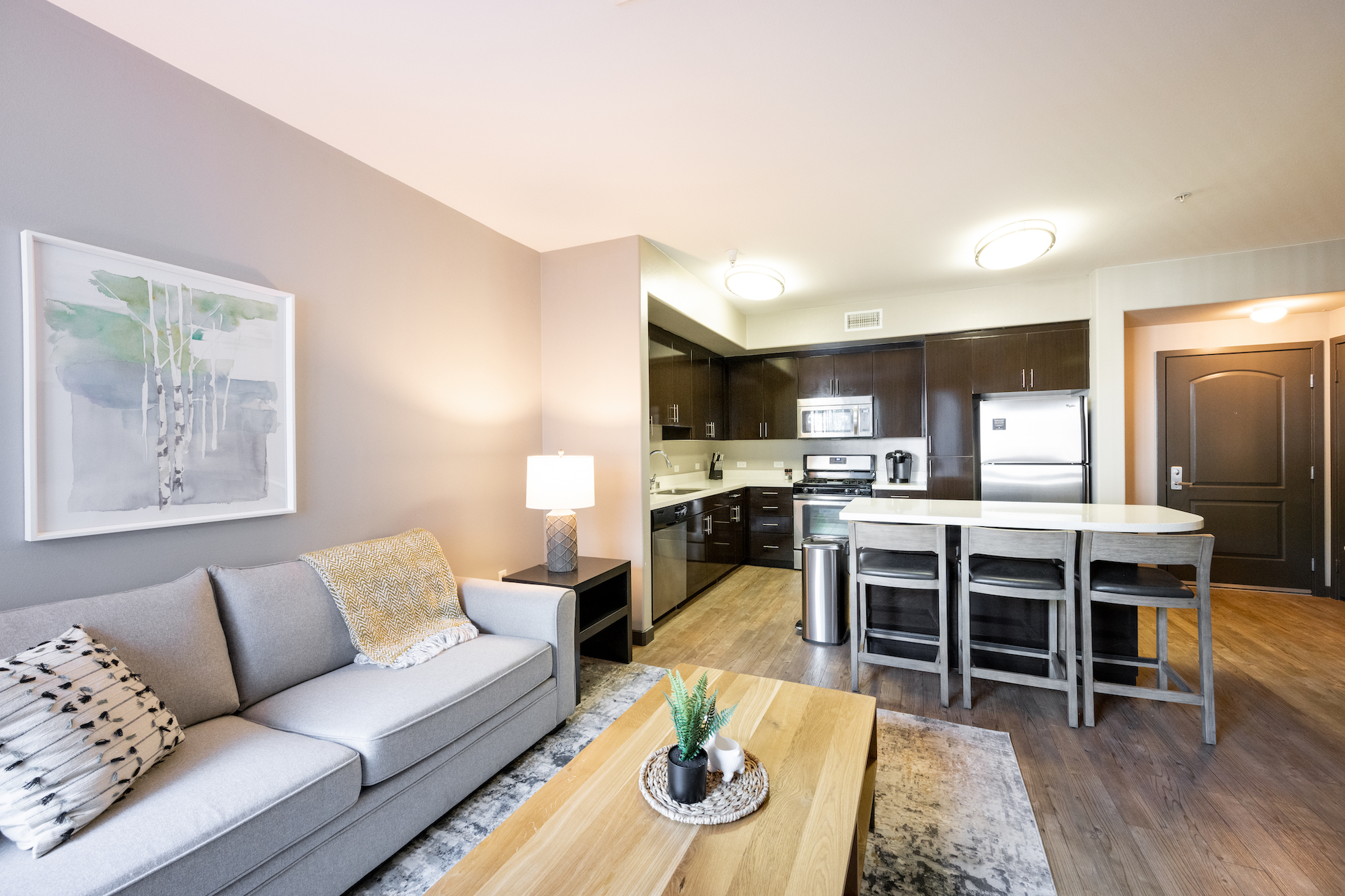 Rent Avalon Irvine 002203 in Irvine, CA Landing