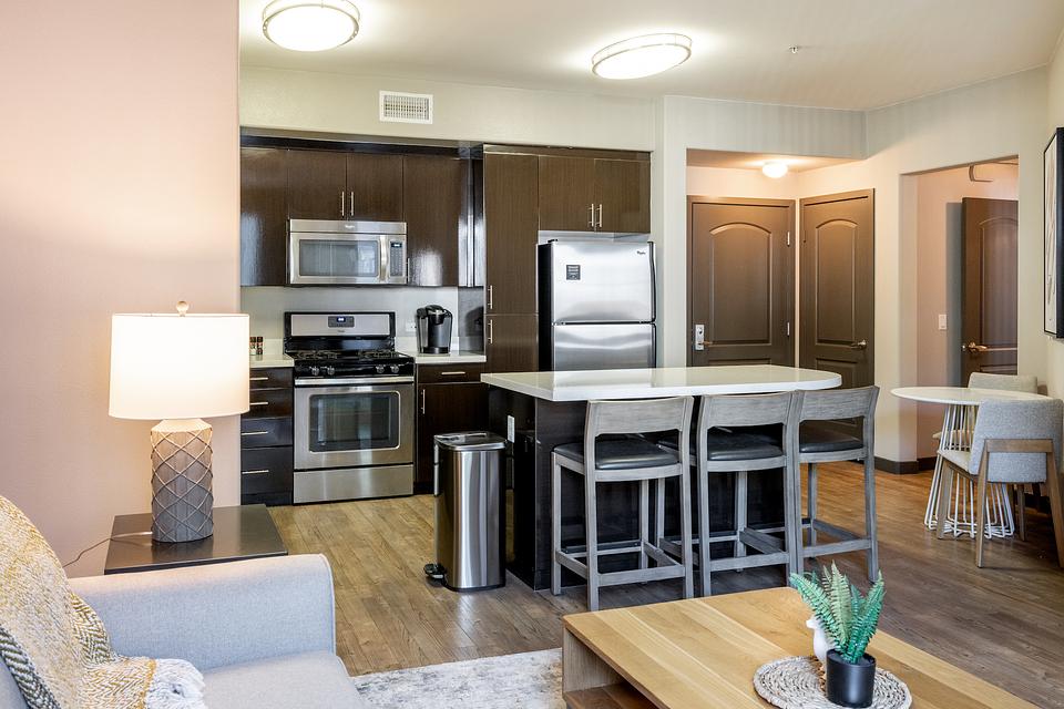 Rent Avalon Irvine 002203 in Irvine, CA Landing