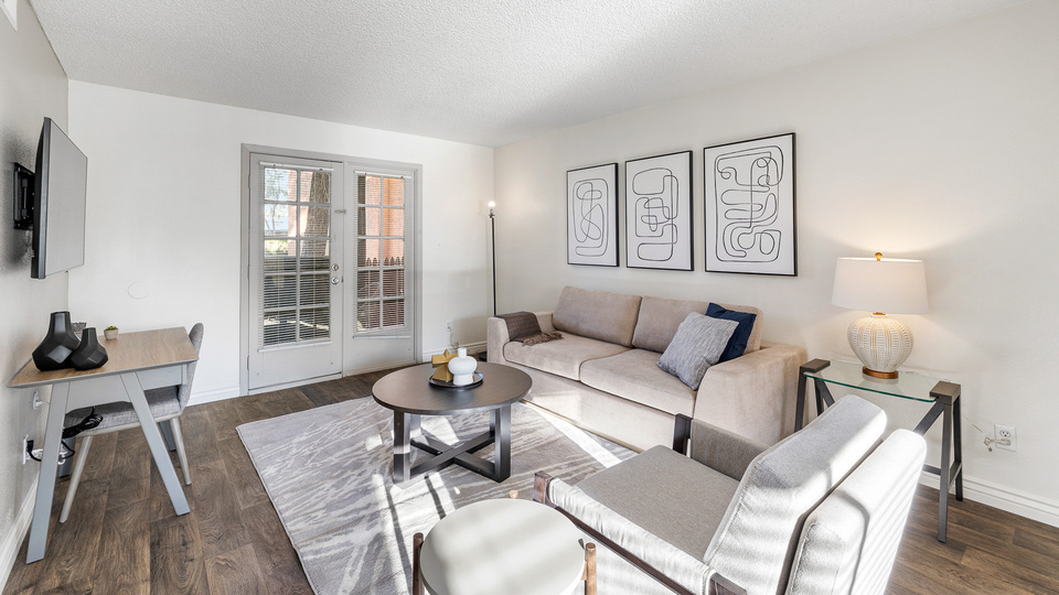 Rent Villatree Apartments Homes 125 in Tempe, AZ Landing