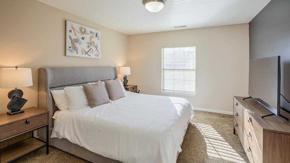 Rent Tuscany Apartments 202 in Papillion, NE Landing