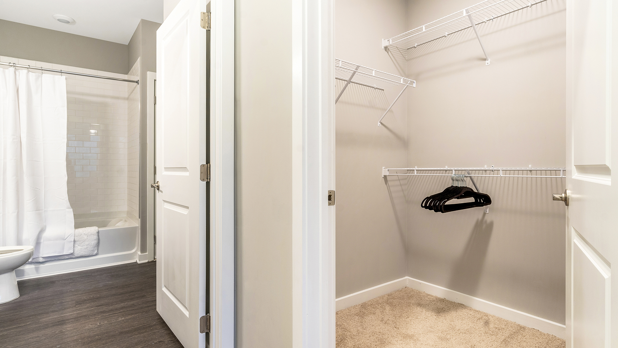 Rent Blu on Farrington #2-314 in Chapel Hill, NC - Landing