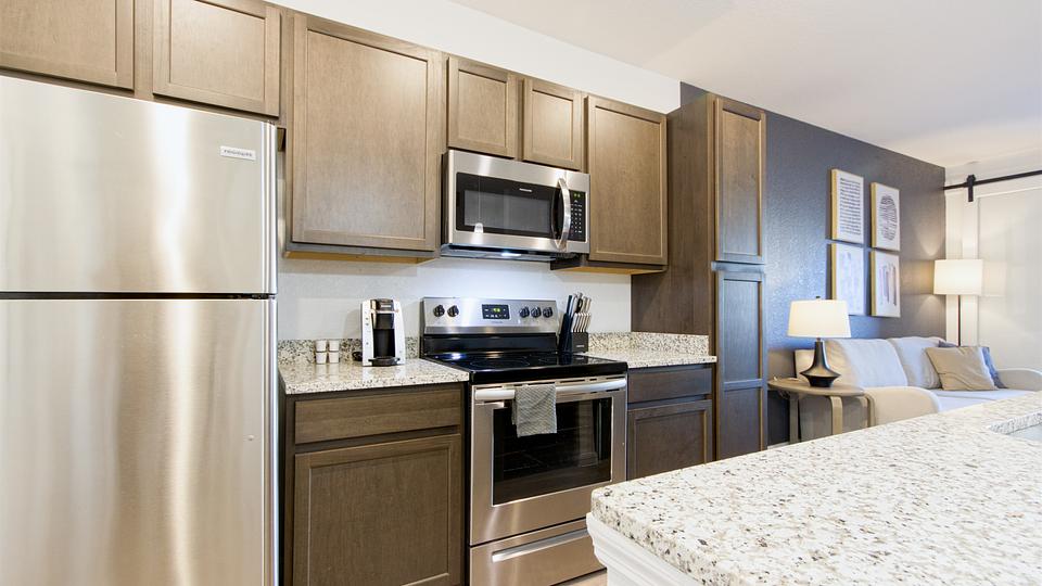 Rent Progress Village Apartments 8731102 in Tampa, FL Landing