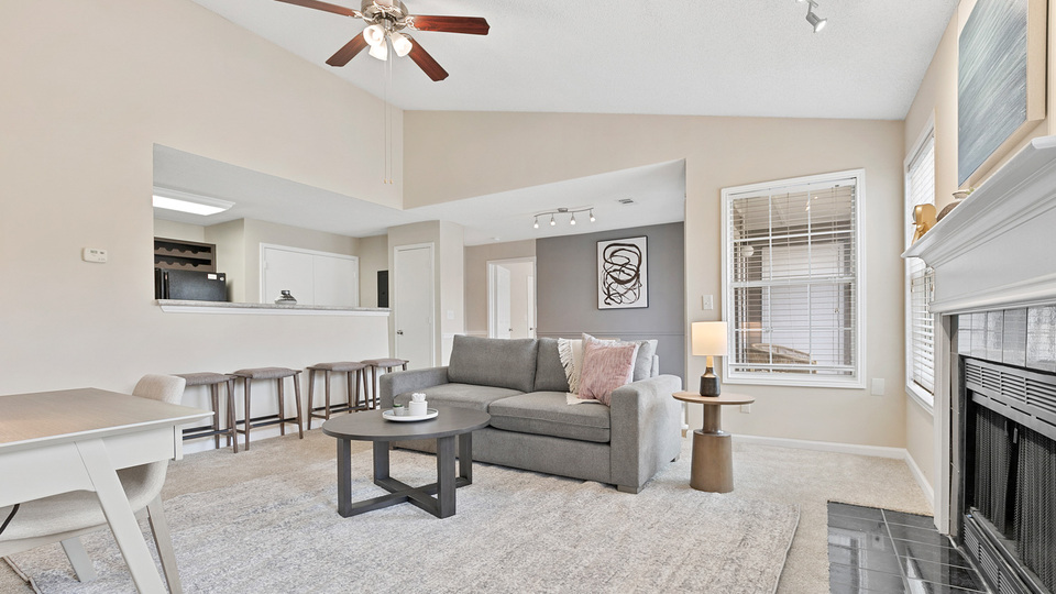 Rent Crowne at James Landing Apartments 45033D in Jamestown, NC Landing