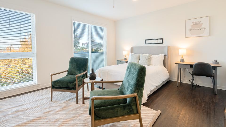 Rent Lakeview Green Apartments 310 in Birmingham, AL Landing