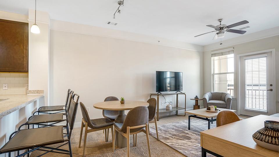 Rent Fountains at Mooresville 3319 in Mooresville, NC Landing