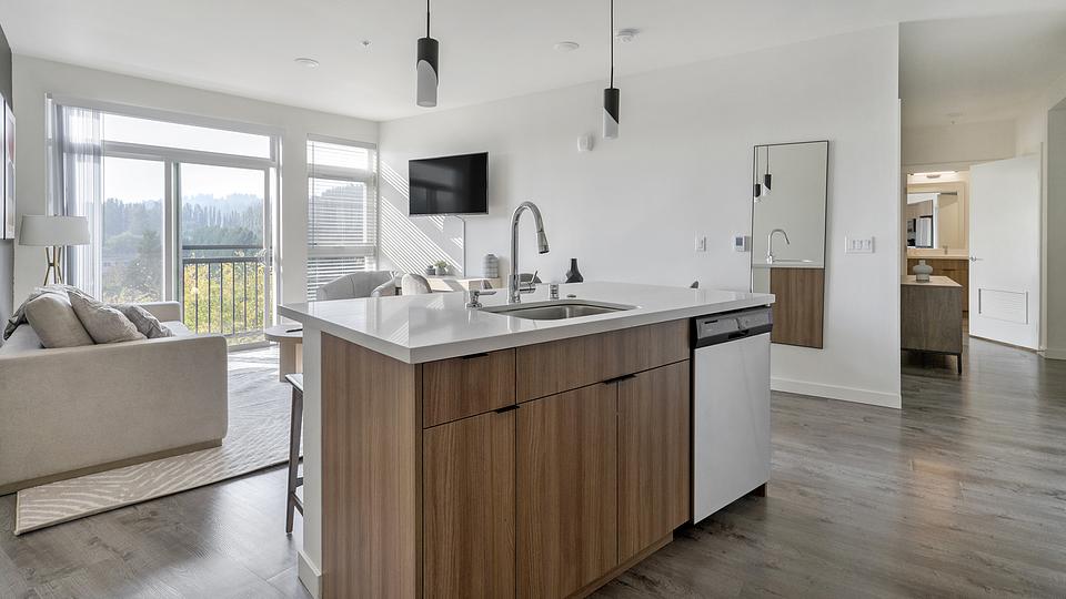 Rent District Flats Apartments C405 in Woodinville, WA Landing