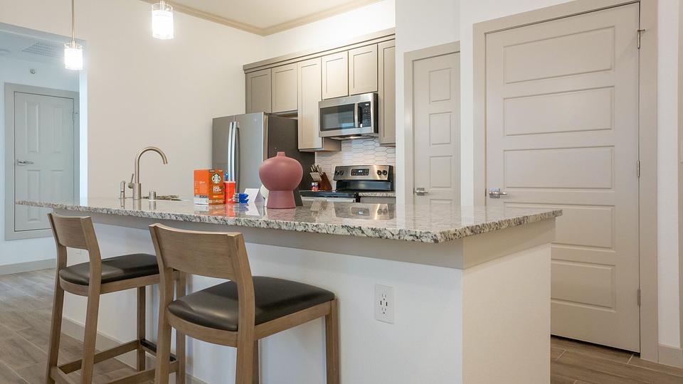 Rent San Joaquin 1107 in El Paso, TX Landing