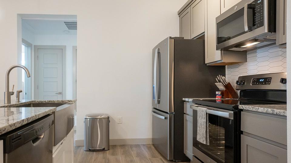 Rent San Joaquin 1107 in El Paso, TX Landing