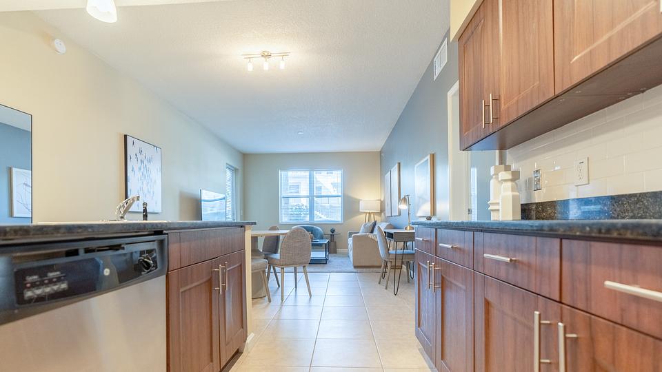 Rent Cameron Estates 16108 in West Palm Beach, FL Landing