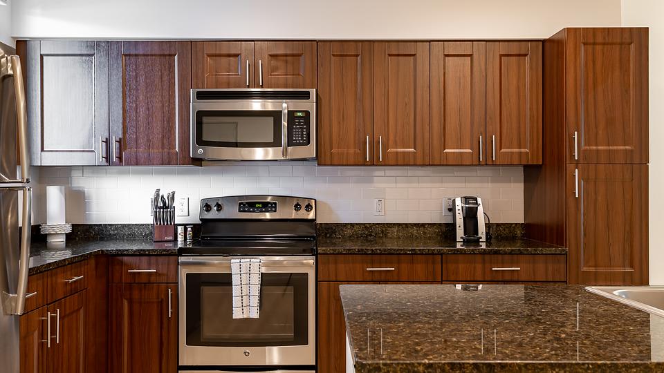 Rent Cameron Estates 04103 in West Palm Beach, FL Landing