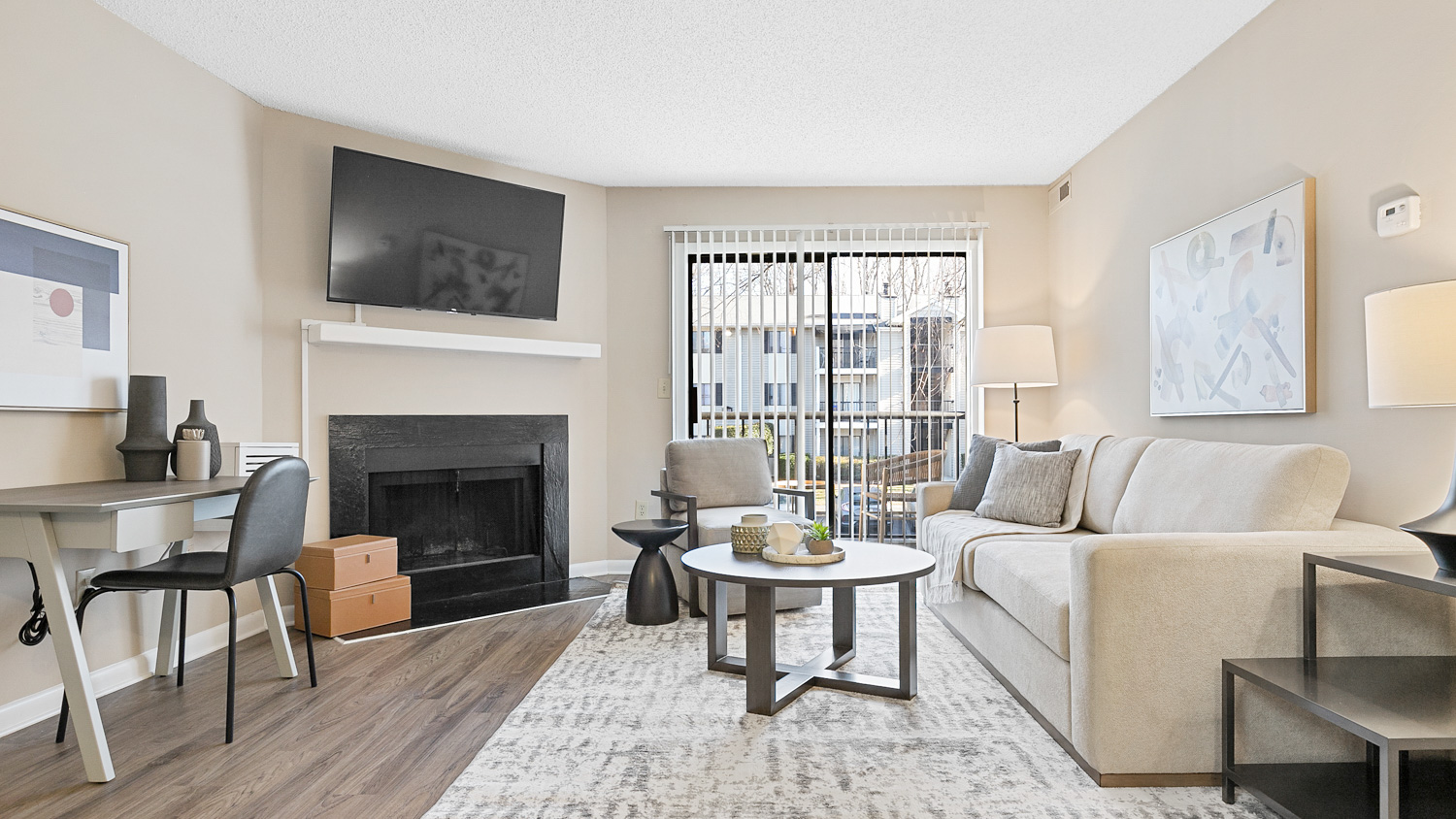 Rent Lake Brandt Apartments 2412E in Greensboro, NC Landing