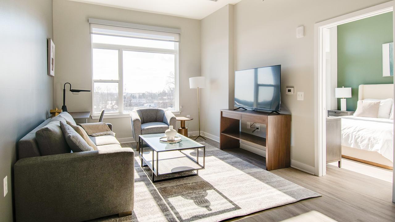 Rent Arrowwood Modern Apartments 541 in North Bethesda, MD Landing