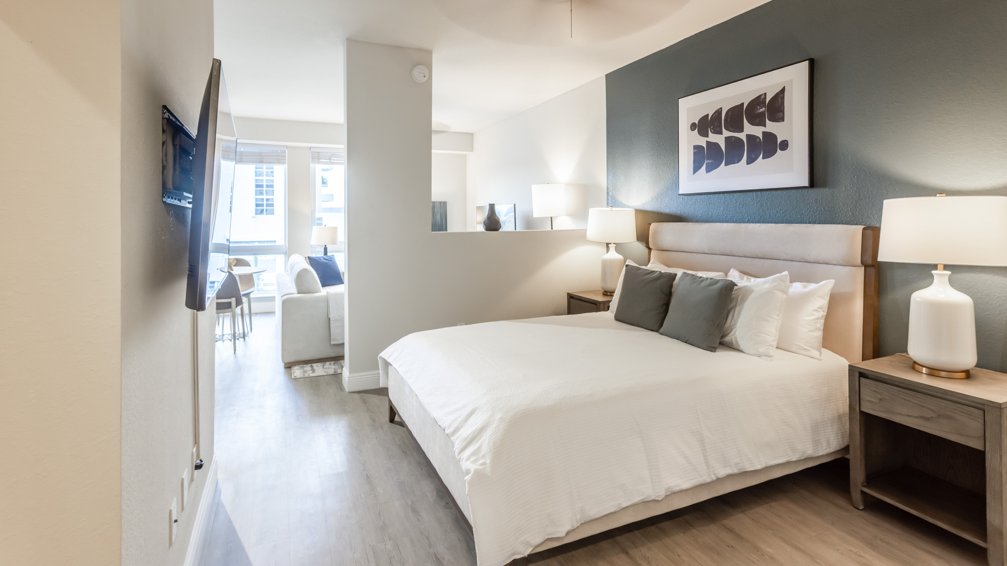 Rent SoMa at Brickell 0522 in Miami, FL Landing