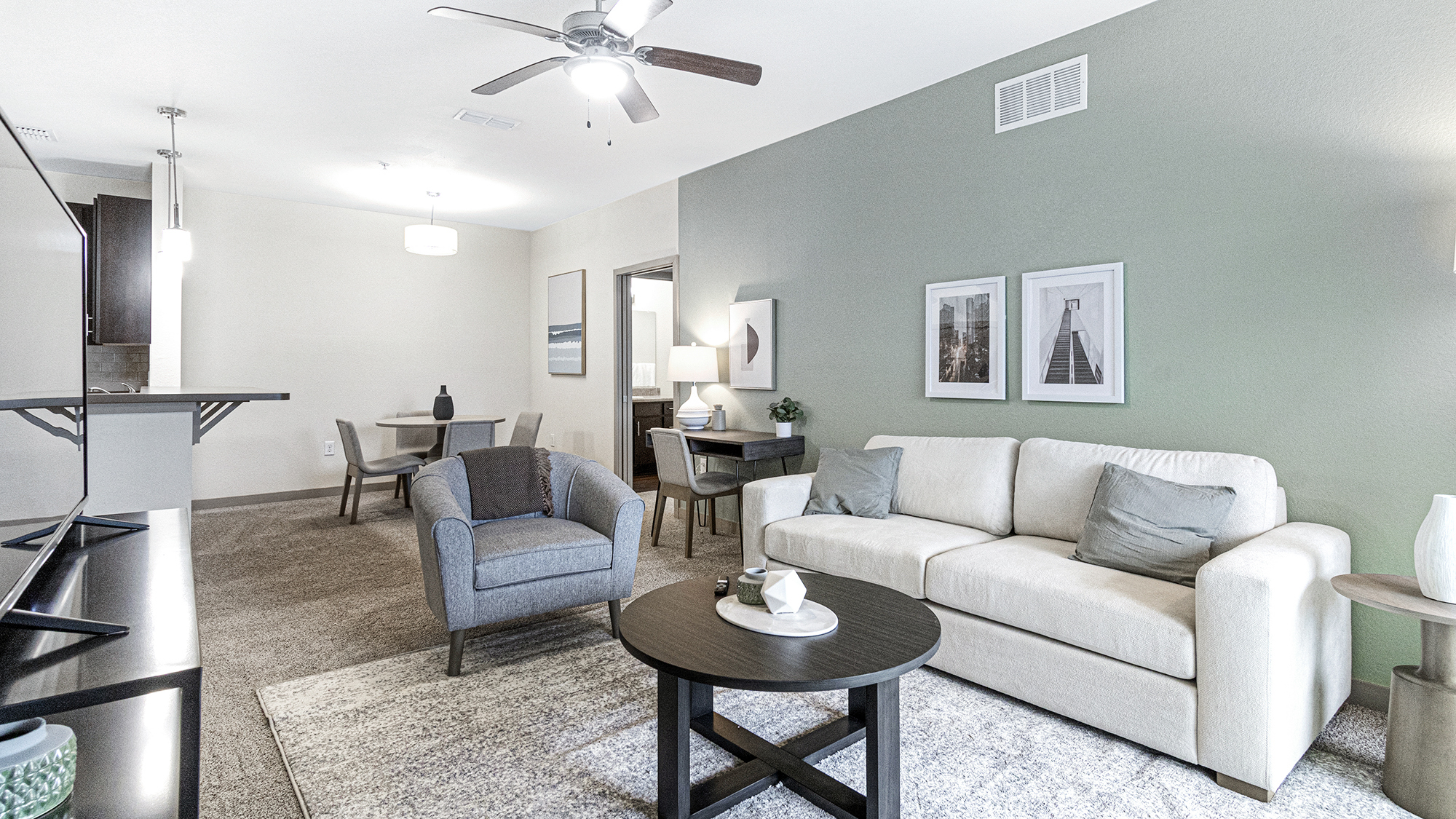 Rent Oakleaf Plantation 0721 in Jacksonville, FL Landing