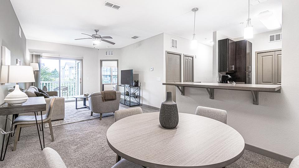 Rent Oakleaf Plantation 0721 in Jacksonville, FL Landing