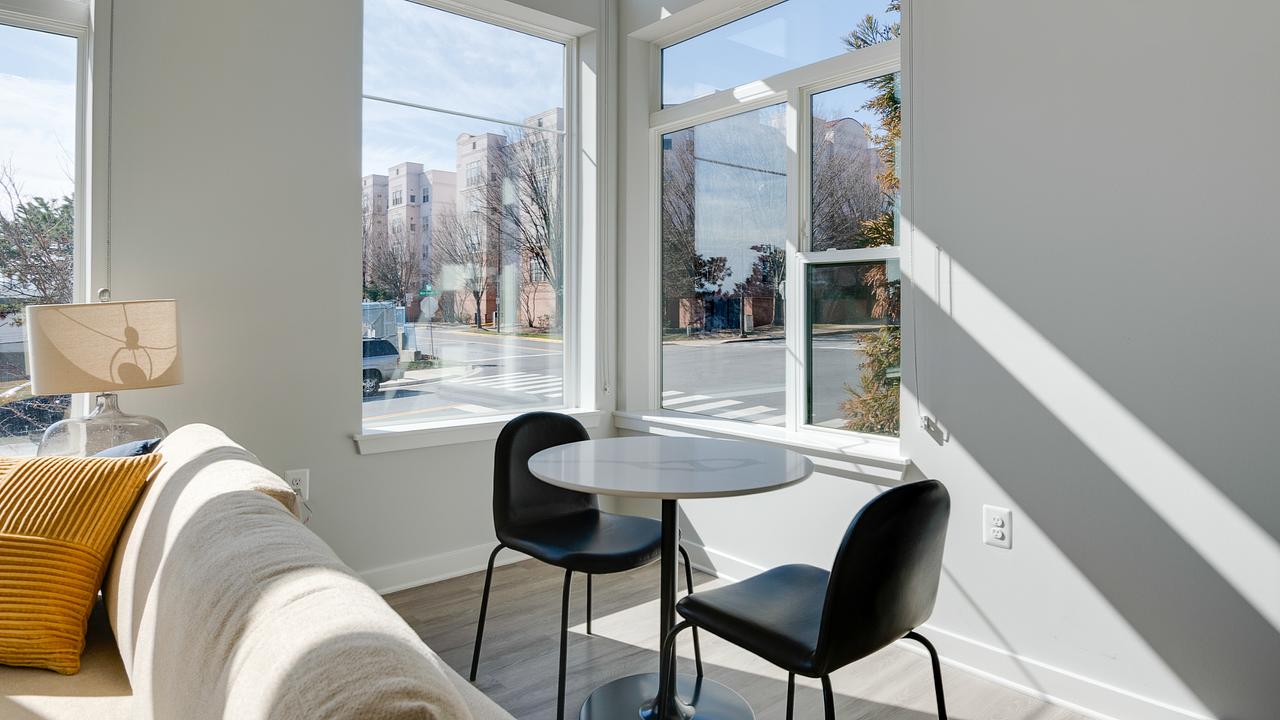 Rent Arrowwood Modern Apartments 147 in North Bethesda, MD Landing